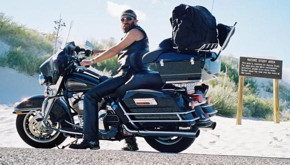 Betty and me in White Sands New Mexico, May 2007