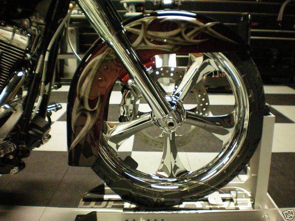 2010 Street Glide with our Adrenaline wheels and single disk conversion kit. Bike built by Phil Cerulli of Stealth Cycles.