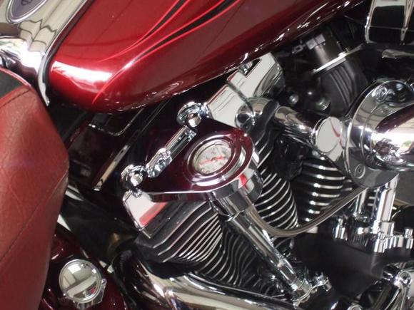 New Oil Pressure Gauge on.