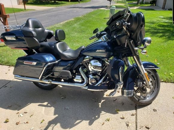 '16 Ultra Classic is my winter ride.
