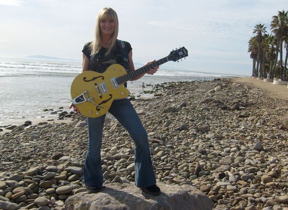 Gretsch G6119T-120 Anniversary: Ventura, CA Beach