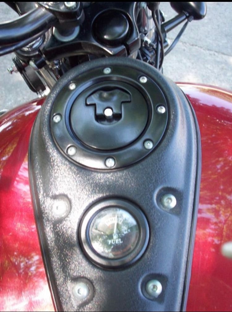 Gas Cap Options for 04/05 FXDX? Harley Davidson Forums