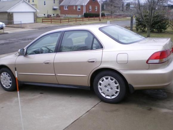 Yeah, it's a bit dirty.. but the color hides it fairly well
