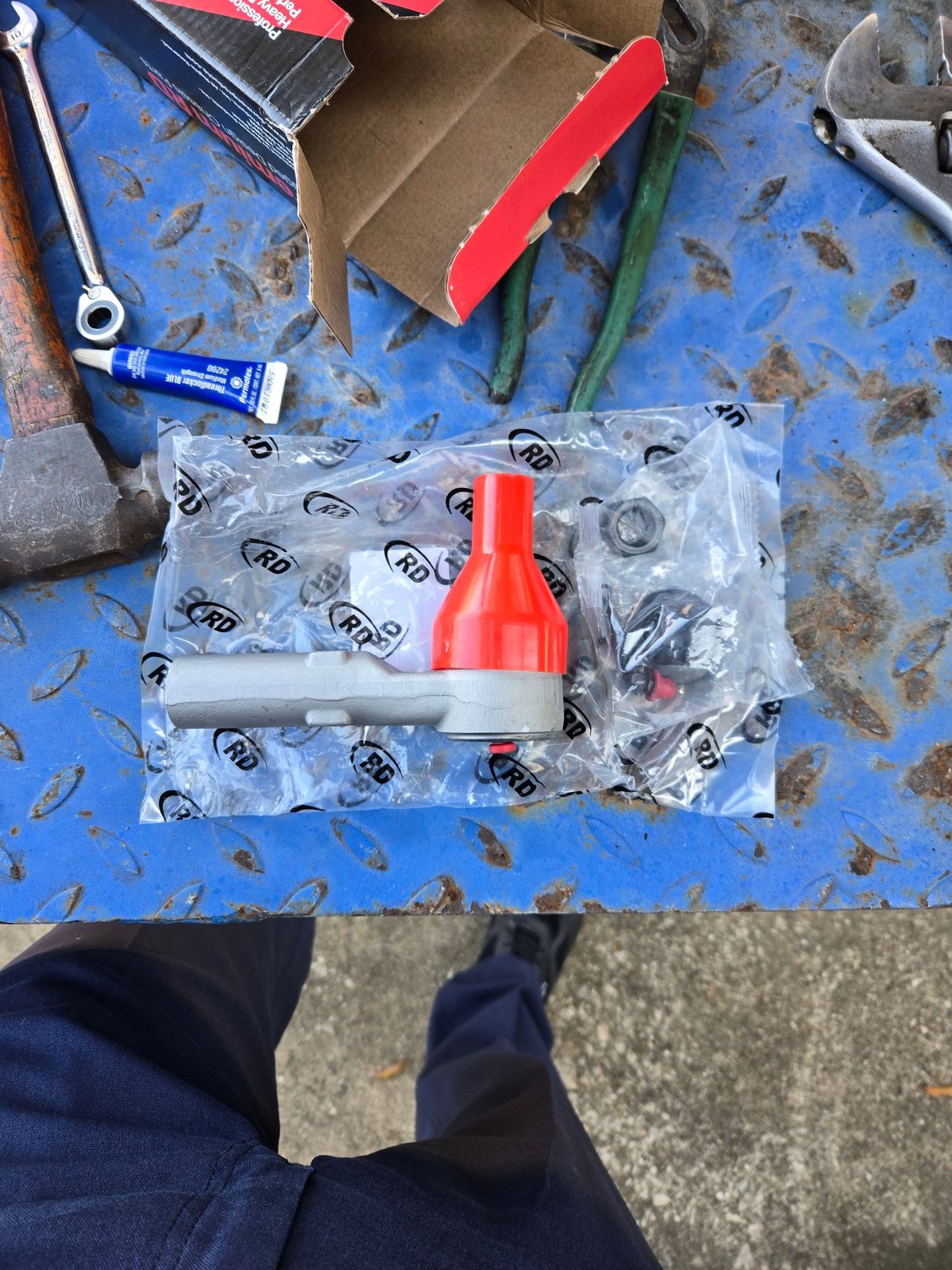 Straight out the box with the boot protector on it