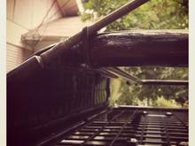 antenna zip tied to roof rack