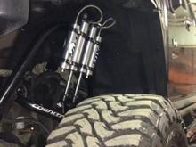 Cognito dual hoop kit with Fox shocks.