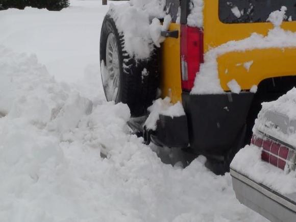 look what the snow plow guy did