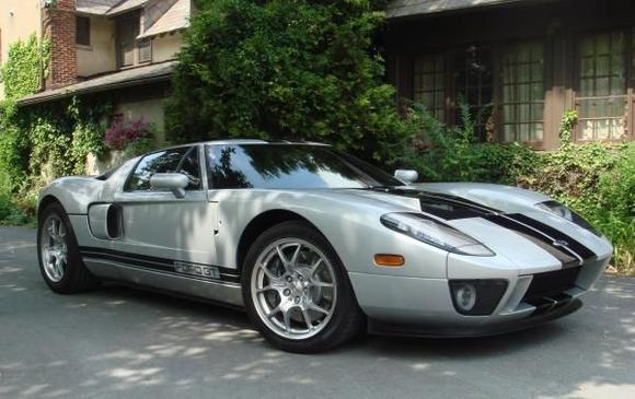2005 Ford GT
Mods too extensive to list - I'm the original owner
With 725 bhp on tap, it's an absolute rocket!