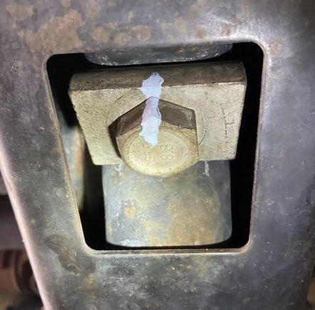 marked positioning of bolt before removal