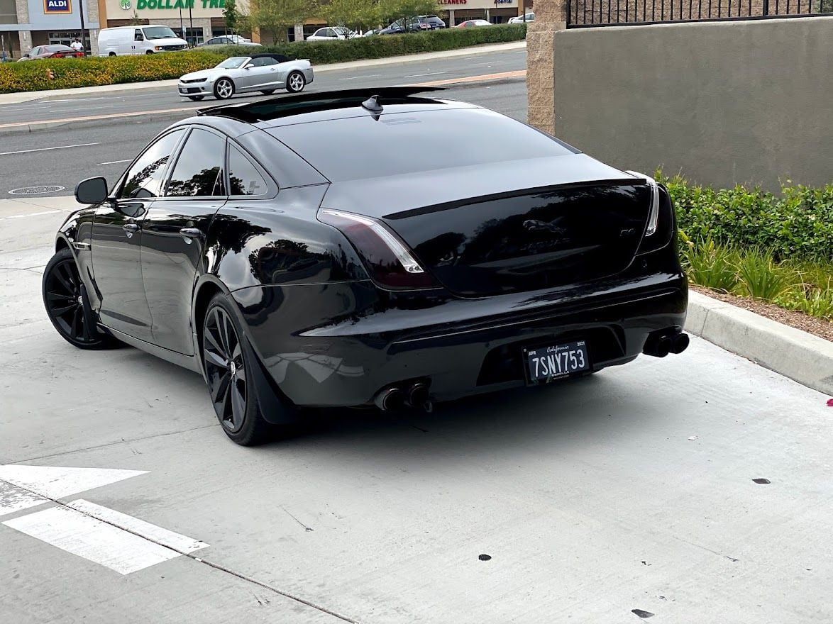 2015 Jaguar XJ - 2015 - XJ V8 Black on black. - Used - VIN SAJWA3HT2FMV86131 - 53,000 Miles - 8 cyl - 2WD - Automatic - Sedan - Black - Laguna, CA 92677, United States