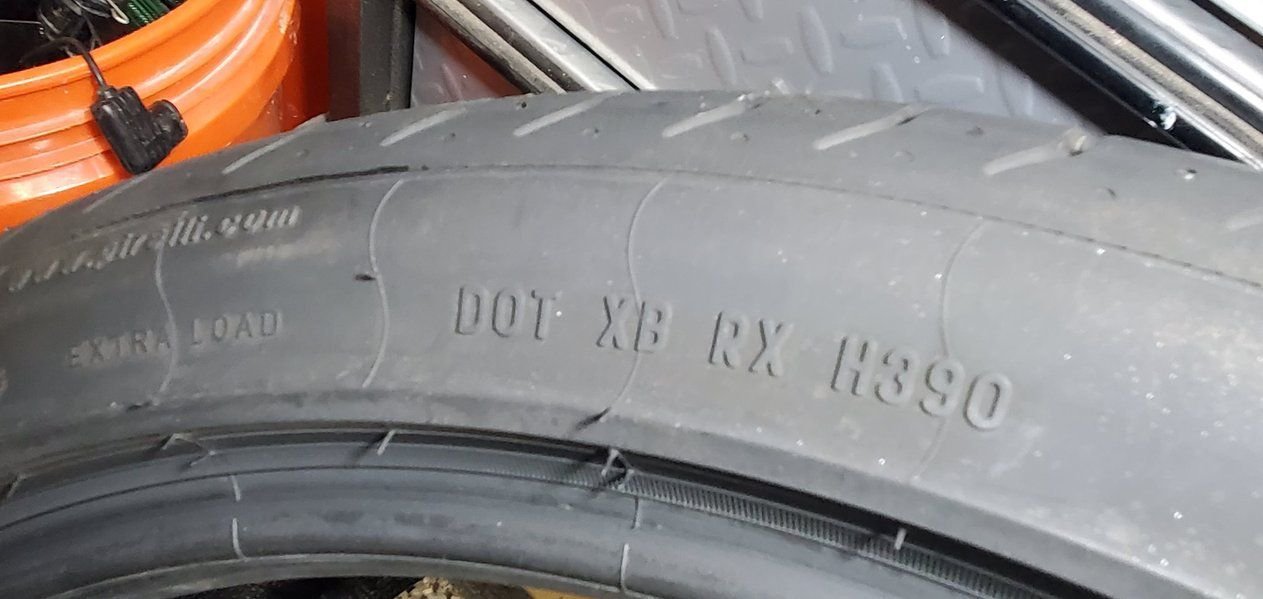 Wheels and Tires/Axles - Pirelli P Zero (PZ4) 255/35ZR20 97Y XL - Used - 2007 to 2015 Jaguar XKR - Huntley, IL 60142, United States