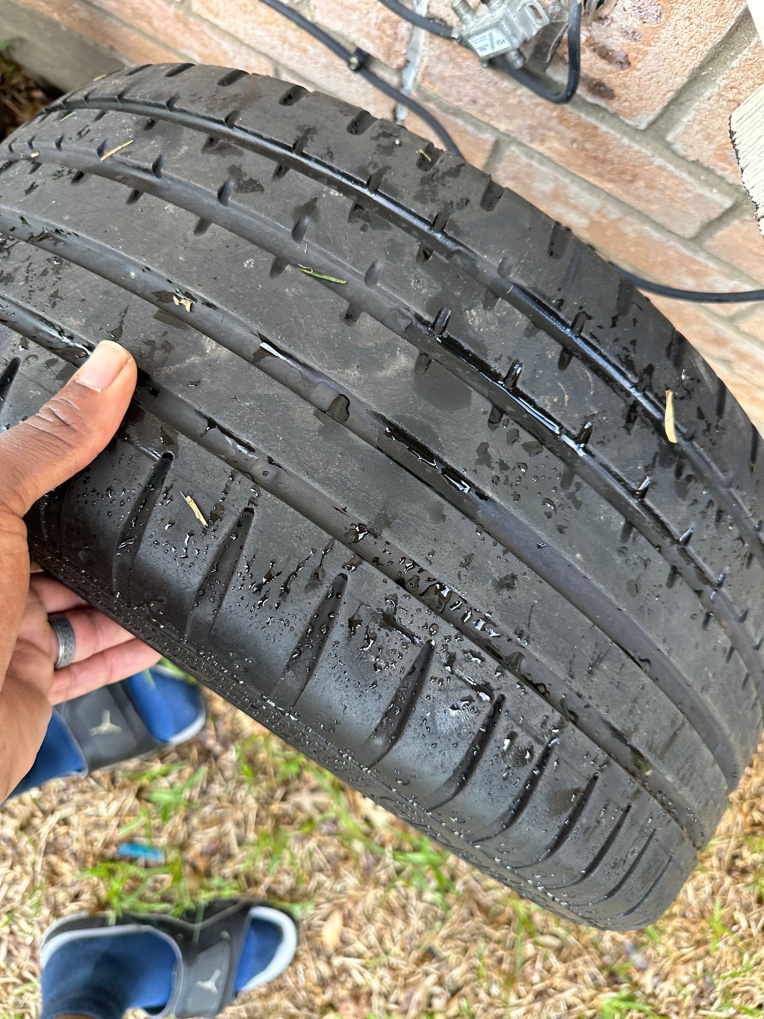 Wheels and Tires/Axles - Set of four 18 inch tires and wheels - Used - 2014 to 2023 Jaguar F-Type - Desoto, TX 75115, United States