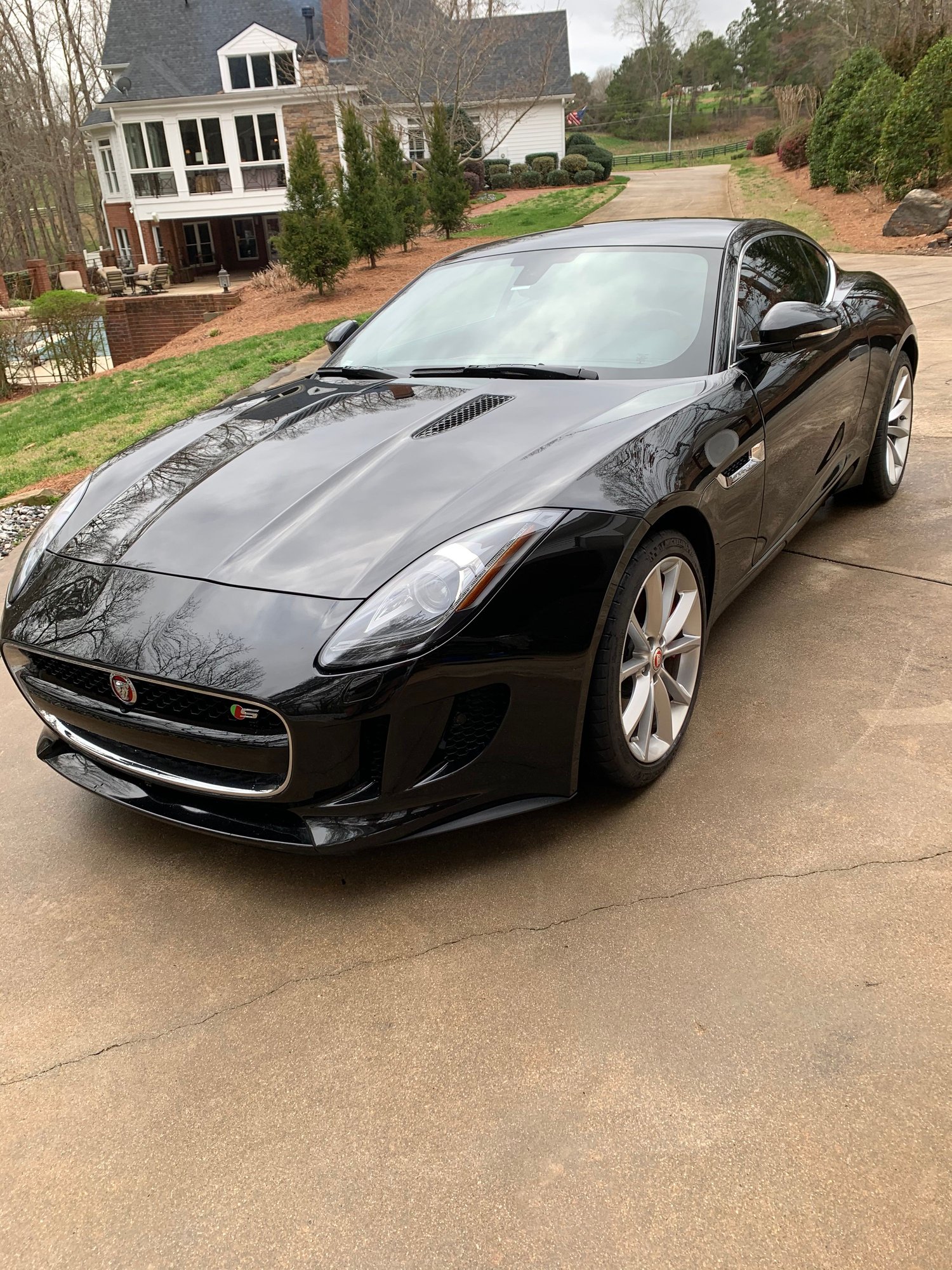 2015 Jaguar F-Type - 2015 Jaguar F-Type Coupe S - Used - VIN SAJWA6BC7F8K11516 - 6 cyl - 2WD - Automatic - Coupe - Black - Dawsonville, GA 30534, United States