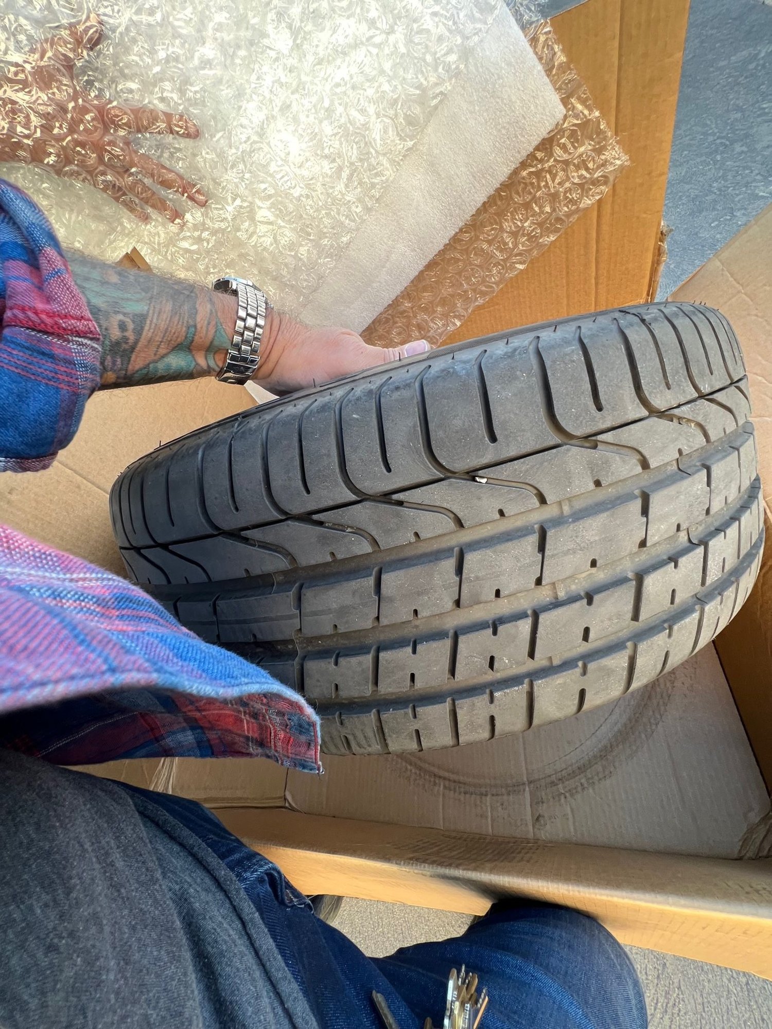 Wheels and Tires/Axles - Jaguar Gyrodyne #6003 Wheels with Pirelli PZero Tires For Sale 1600.00 - Used - 2014 to 2023 Jaguar F-Type - Los Angeles, CA 90048, United States