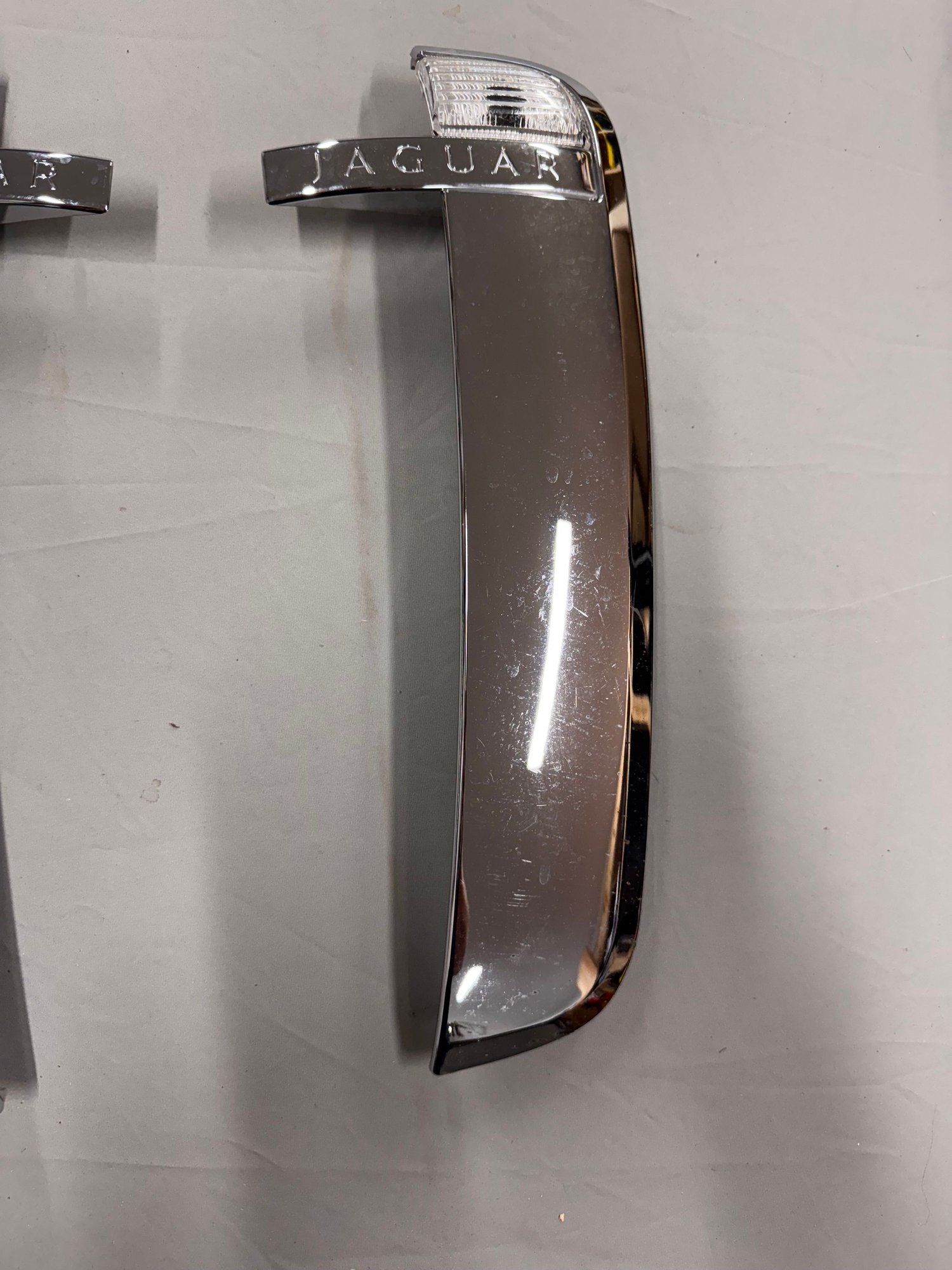 Lights - Marker light lamp fender mount - Used - 2007 to 2009 Jaguar XK150 - Qualicum Beach, BC V9K2G8, Canada
