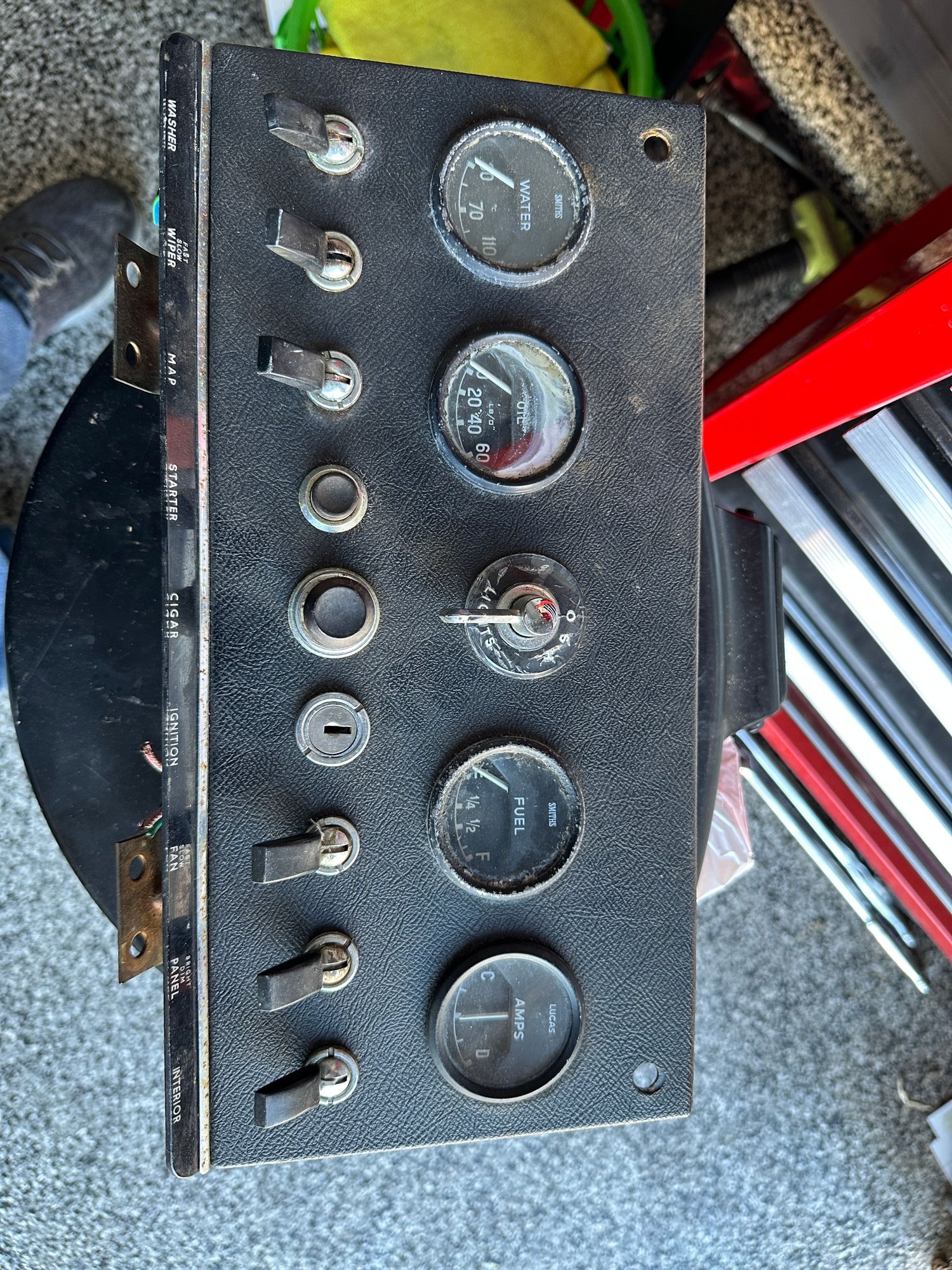 Interior/Upholstery - Mk I / Mk II / Daimler Center Instrument Panel complete with dials/guages (untested). - Used - 1955 to 1967 Jaguar All Models - Buckeye, AZ 85396, United States