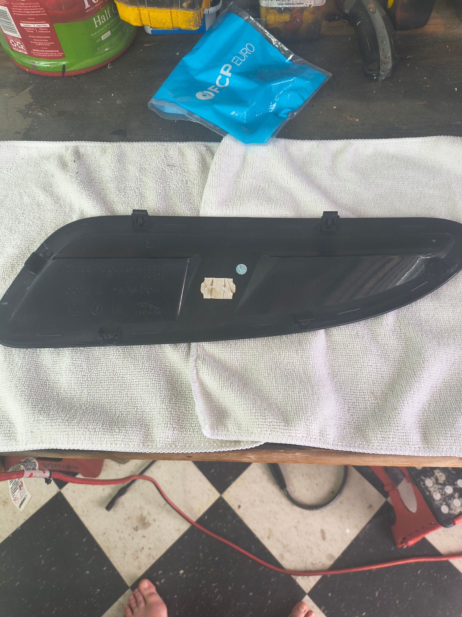 Exterior Body Parts - XKR XFR Bonnet Hood Scoop In Ultimate Black Drivers Side Only Left Side - Used - -1 to 2027  All Models - Orange City, FL 32763, United States