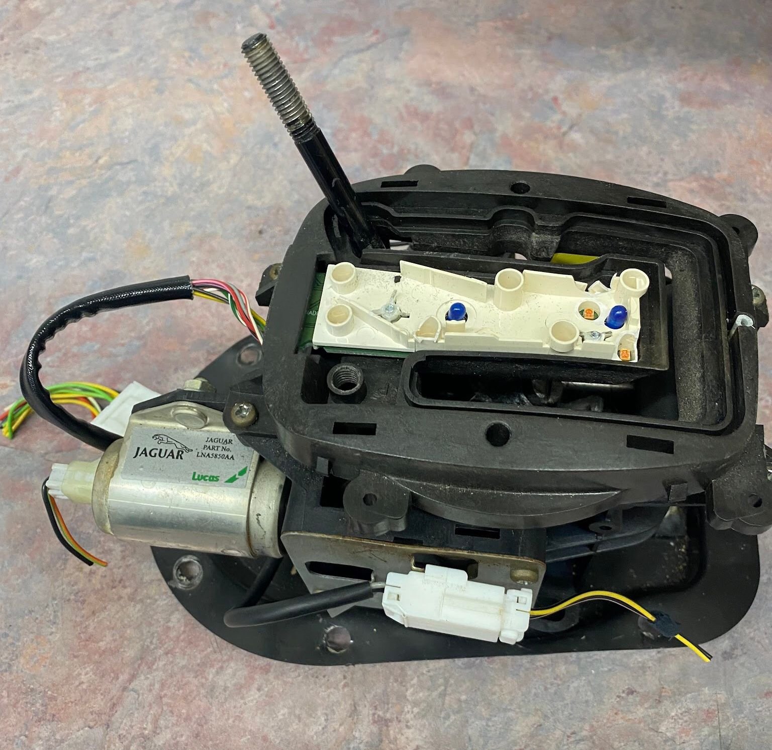 Miscellaneous - Shifter Assembly - 1998-03 Jaguar XK8 $90 shipped - Used - 1998 to 2003 Jaguar XK8 - Enola, PA 17025, United States