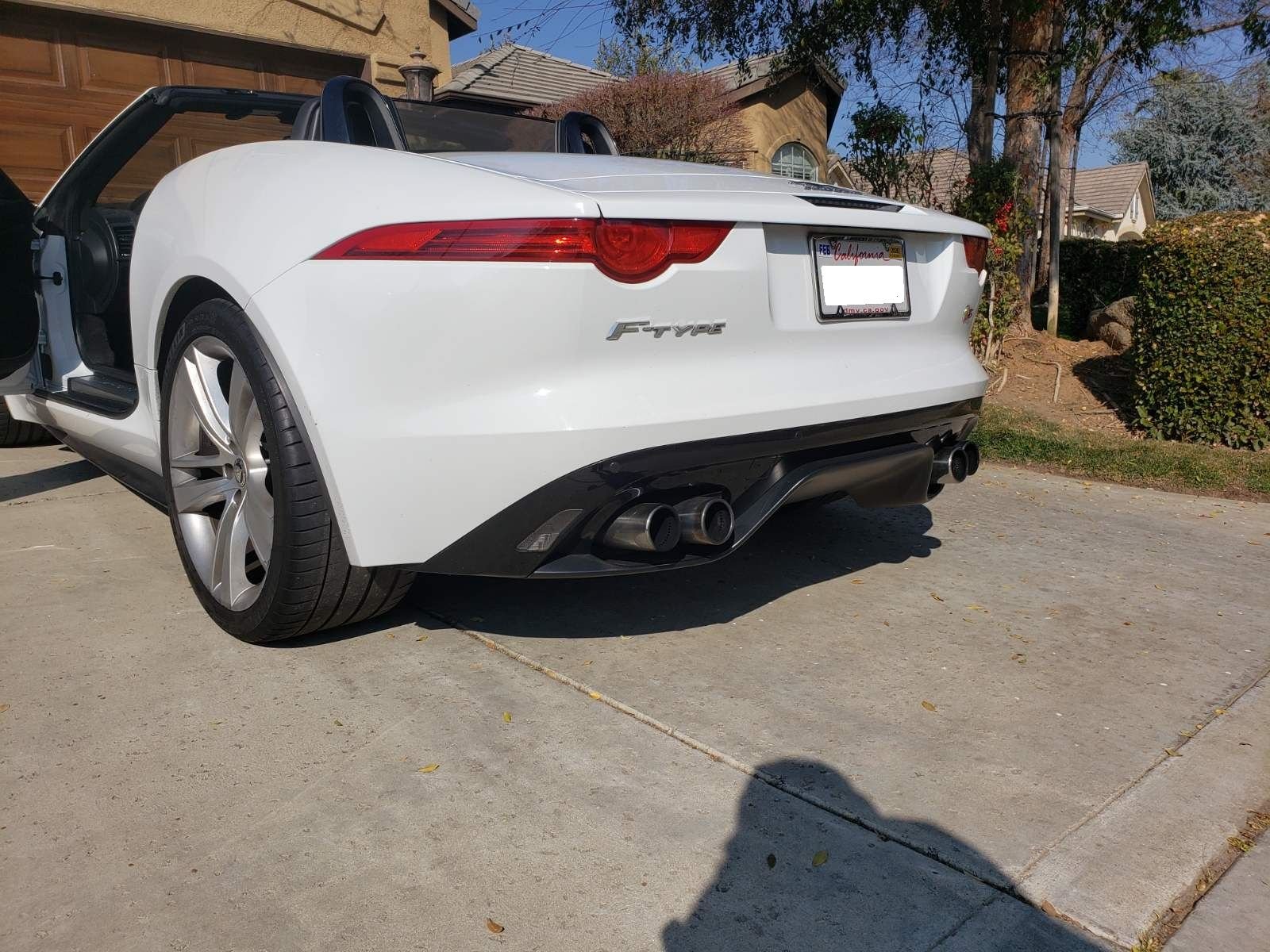 2014 Jaguar F-Type - 2014 F-Type V8S - Clean carfax, Title in hand - Used - VIN SAJWA6GL1EMK07752 - 56,950 Miles - 8 cyl - 2WD - Automatic - Convertible - White - Fresno, CA 93611, United States