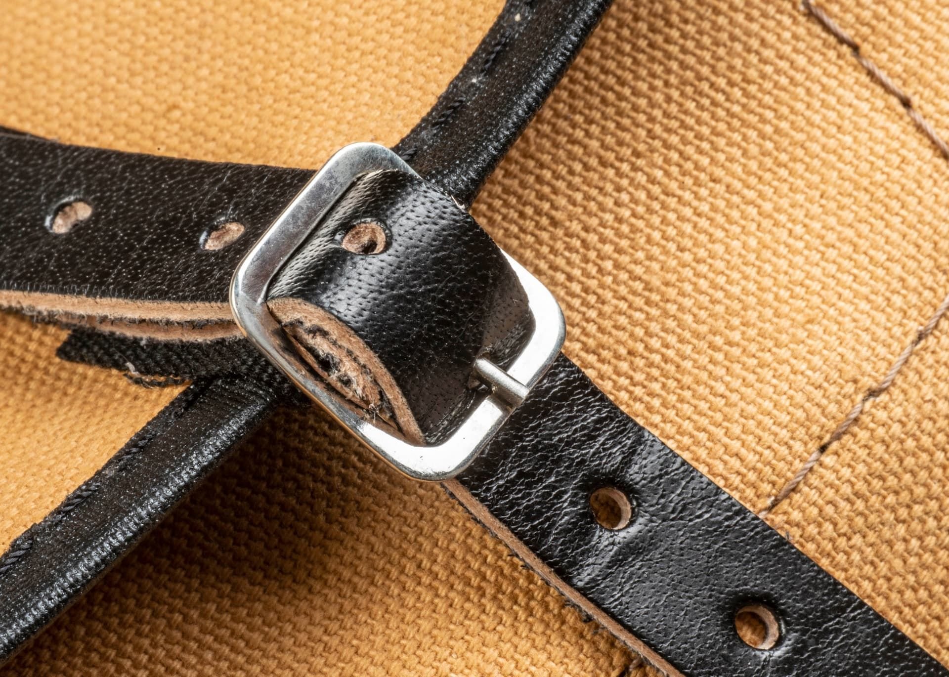 Closeup of the correct Buckle and surrounding details.