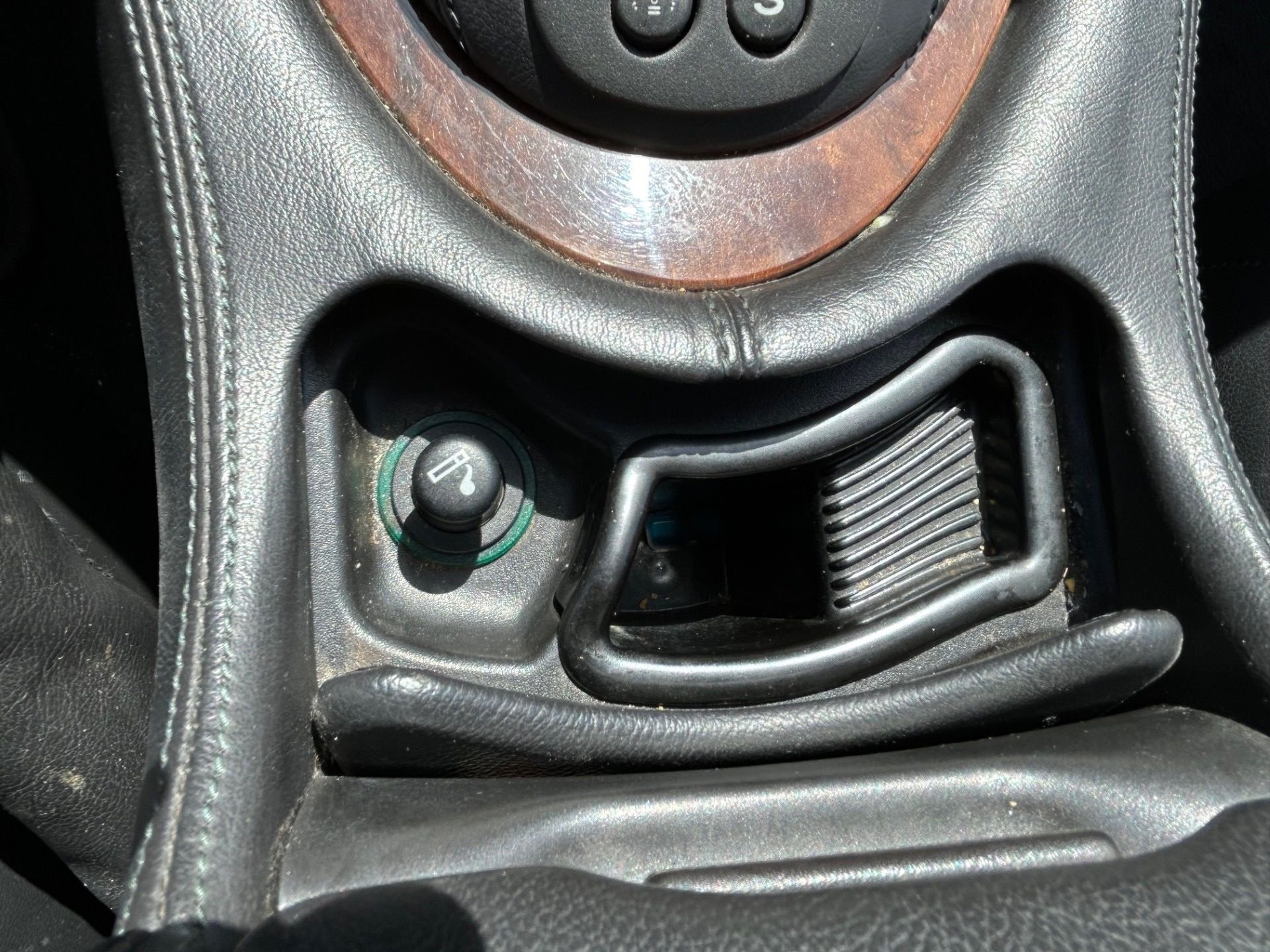 2000 Jaguar XJ8 - Amazing 2000 Jaguar XJ8 L Sport Silver Sedan w/ 111K Miles pure So. California Car - Used - VIN SAJDA23C4YLF06834 - 111,000 Miles - 8 cyl - 2WD - Automatic - Sedan - Silver - Redondo Beach, CA 90277, United States