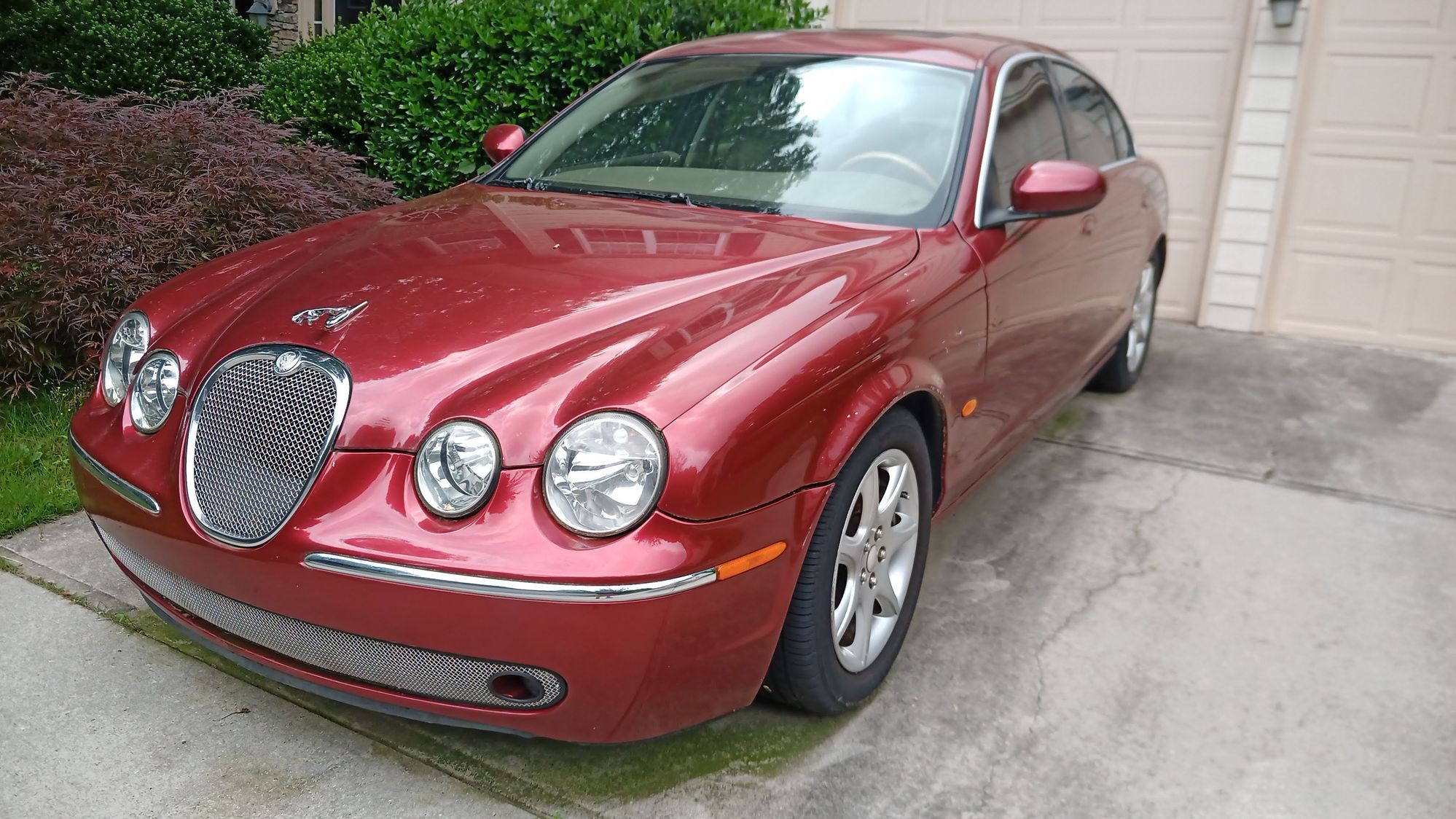 2005 Jaguar S-Type - 2005 Jaguar S-Type 4.2L V8 300hp - Project Car - Used - VIN SAJWA01U25HN25645 - 126,000 Miles - 8 cyl - 2WD - Automatic - Sedan - Red - Johns Creek, GA 30005, United States