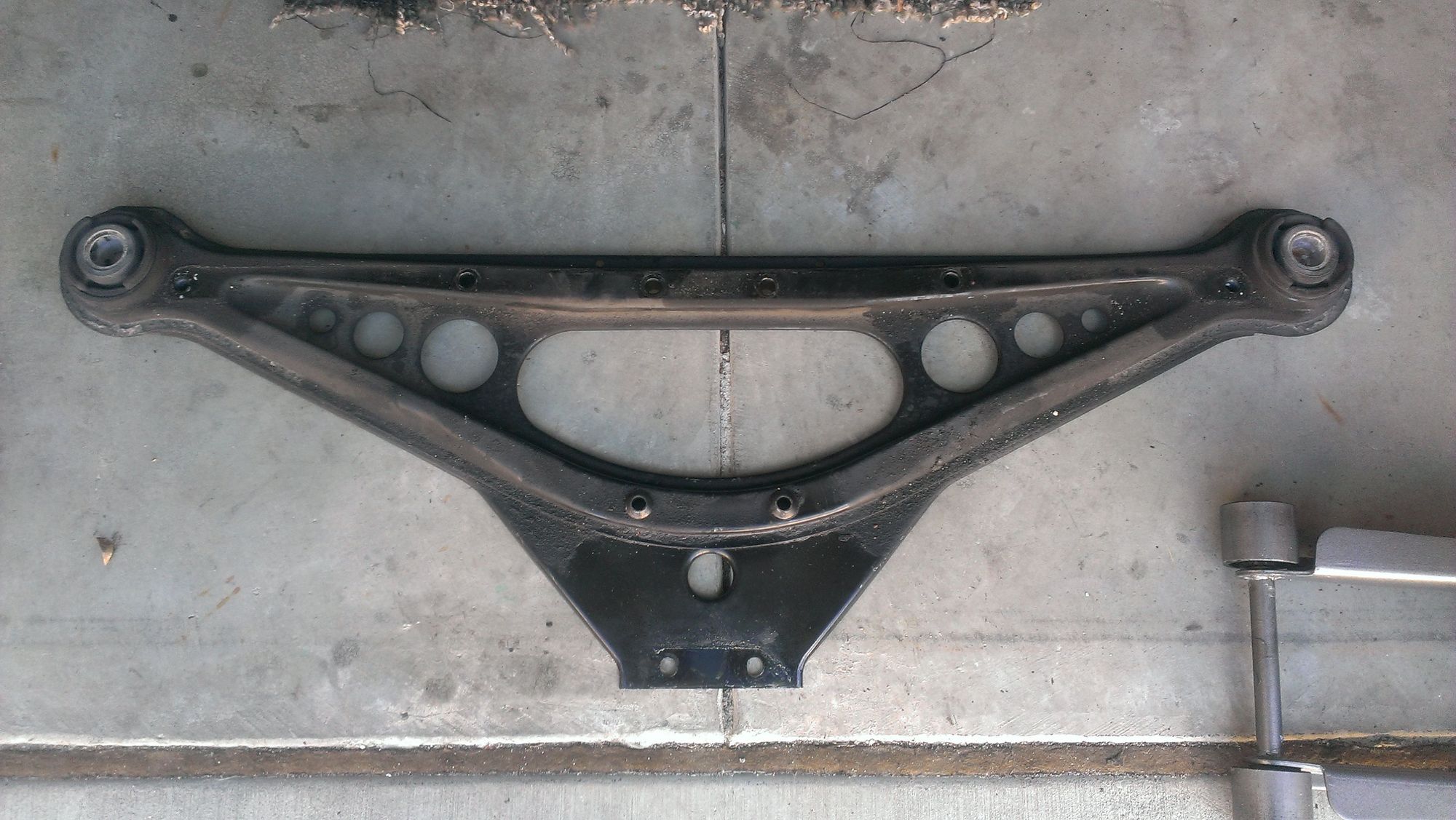 Replacement of rear subframe bushings / Aframe bushings Jaguar