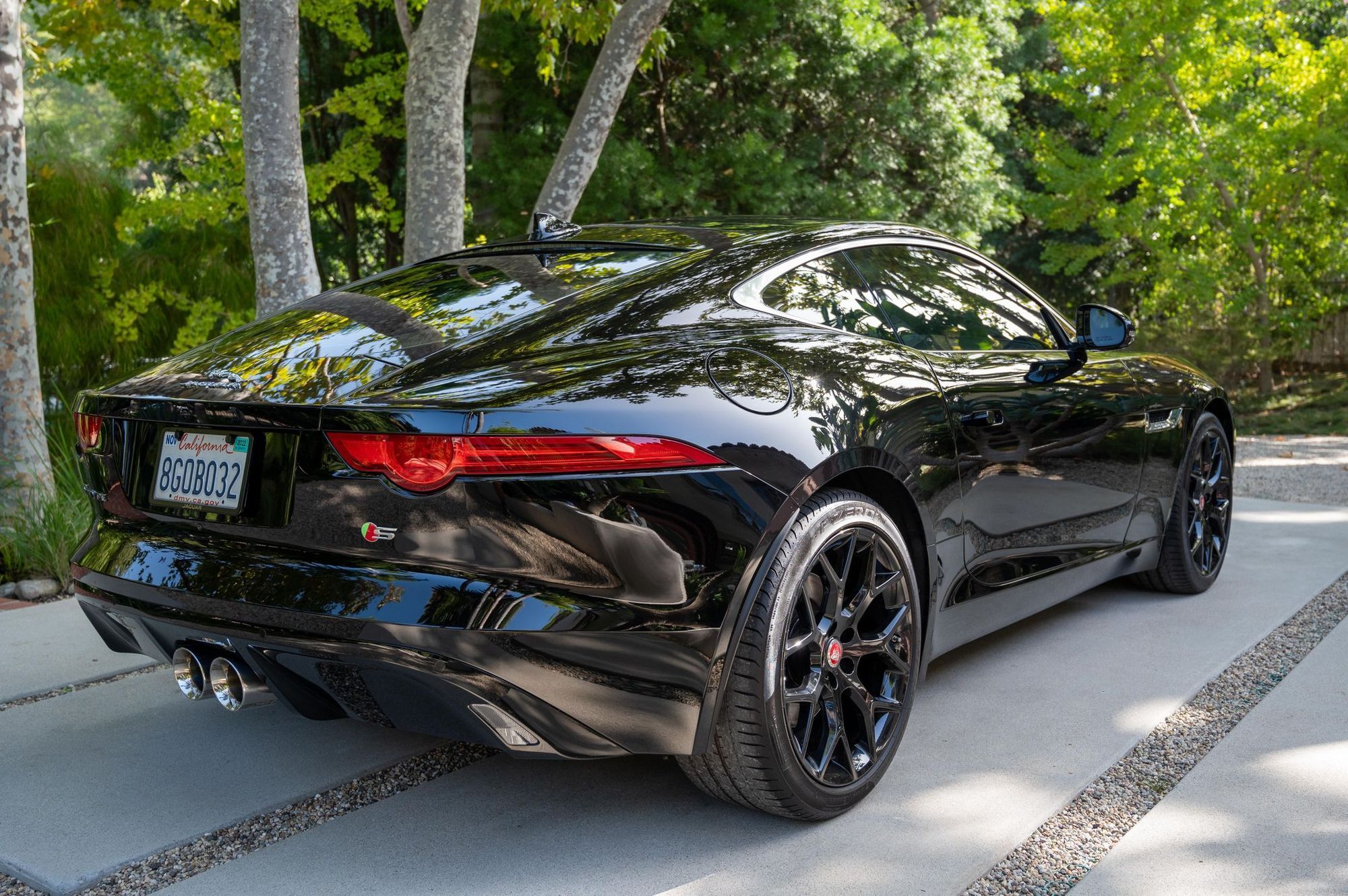 2016 Jaguar F-Type - 2016 Jaguar F-Type S RWD Manual - Used - VIN SAJWB6BC1G8K29914 - 22,850 Miles - 6 cyl - 2WD - Manual - Coupe - Black - Los Angeles, CA 90094, United States