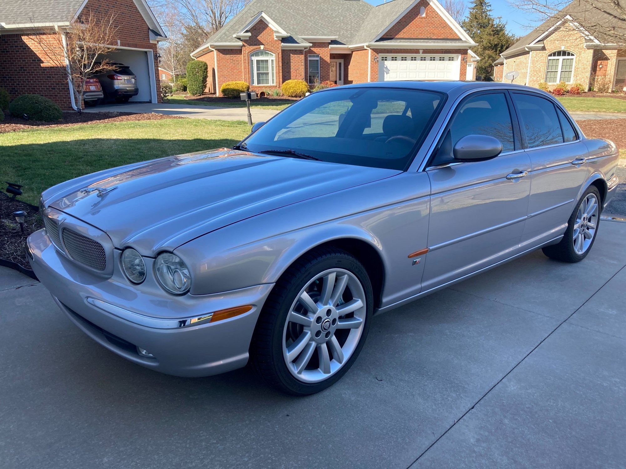 2005 Jaguar XJR - 2005 Jaguar XJR - North Carolina - Used - VIN SAJWA73B85TG43753 - 95,500 Miles - 8 cyl - 2WD - Automatic - Sedan - Silver - Roxboro, NC 27573, United States