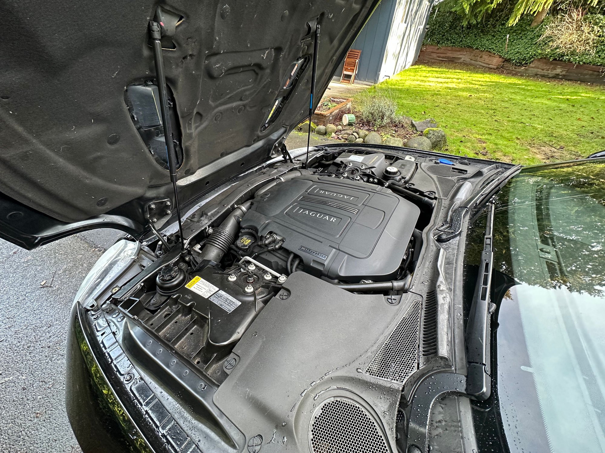 2010 Jaguar XKR - 2010 Jaguar XKR - Used - VIN SAJWA4DC0AMB34931 - 84,100 Miles - 8 cyl - 2WD - Automatic - Coupe - Black - Seattle, WA 98188, United States