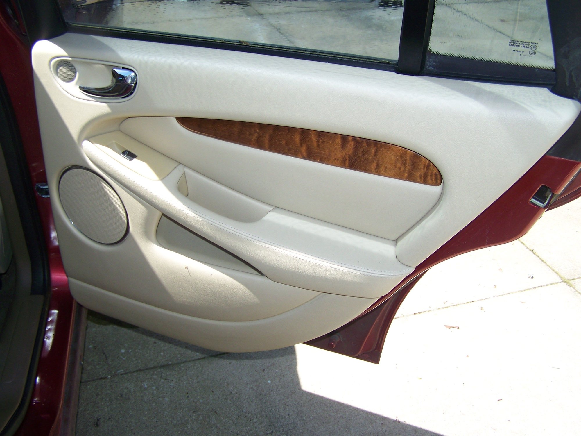 2006 Jaguar X-Type - Beautiful Low Mileage 2006 Jaguar X-Type Estate Wagon SAFlorida Car Complete Part-Out - Akron, OH 44320, United States