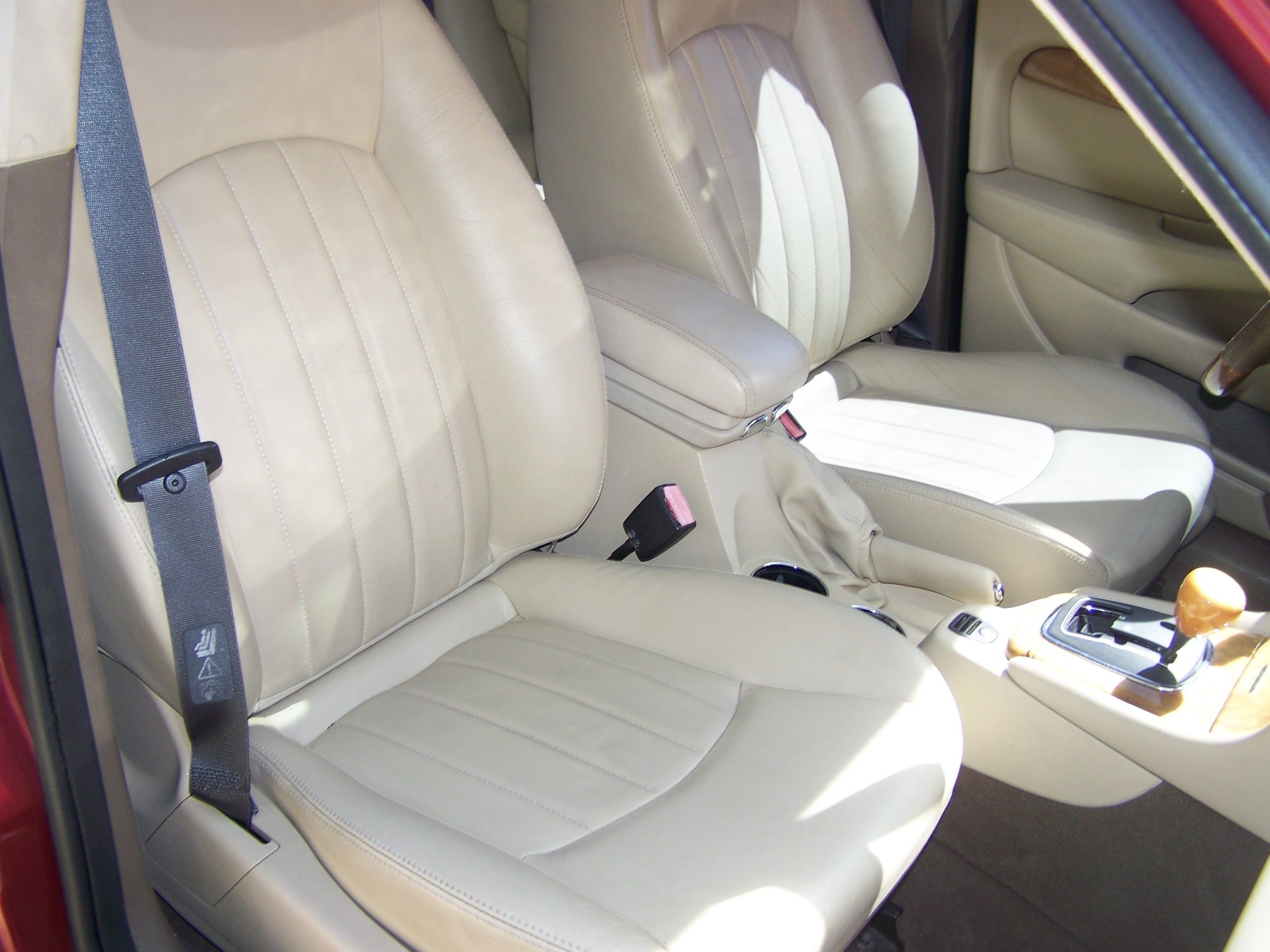 2006 Jaguar X-Type - 2006 X-Type Left Front Power Memory Seat Complete Make Offer - Interior/Upholstery - $1 - Akron, OH 44320, United States