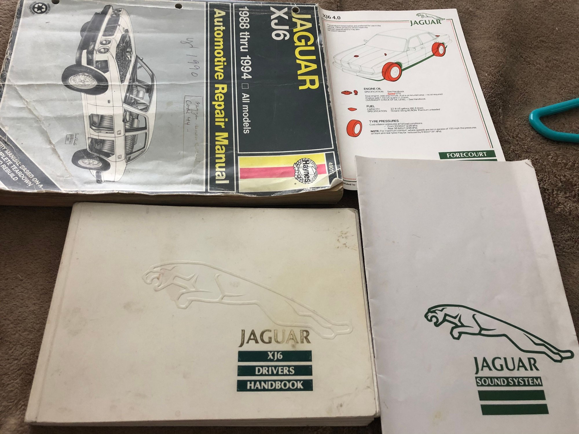 Free 1990 Drivers handbook & literature - Jaguar Forums - Jaguar