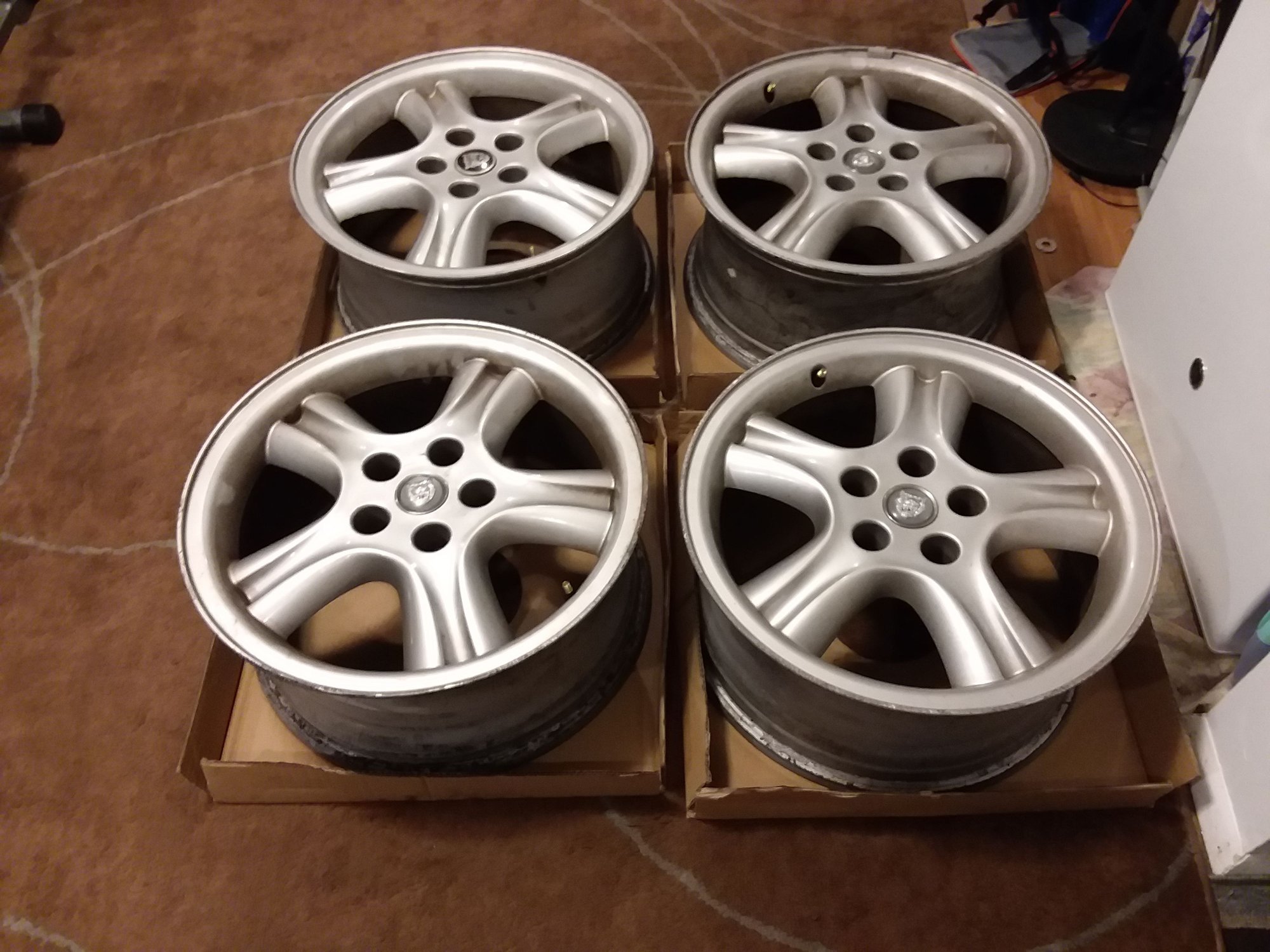 Wheels and Tires/Axles - Jaguar Penta 18x8 OEM Silver wheels SET OF 4 - Used - 1998 to 2003 Jaguar XJR - Columbia, MD 21046, United States