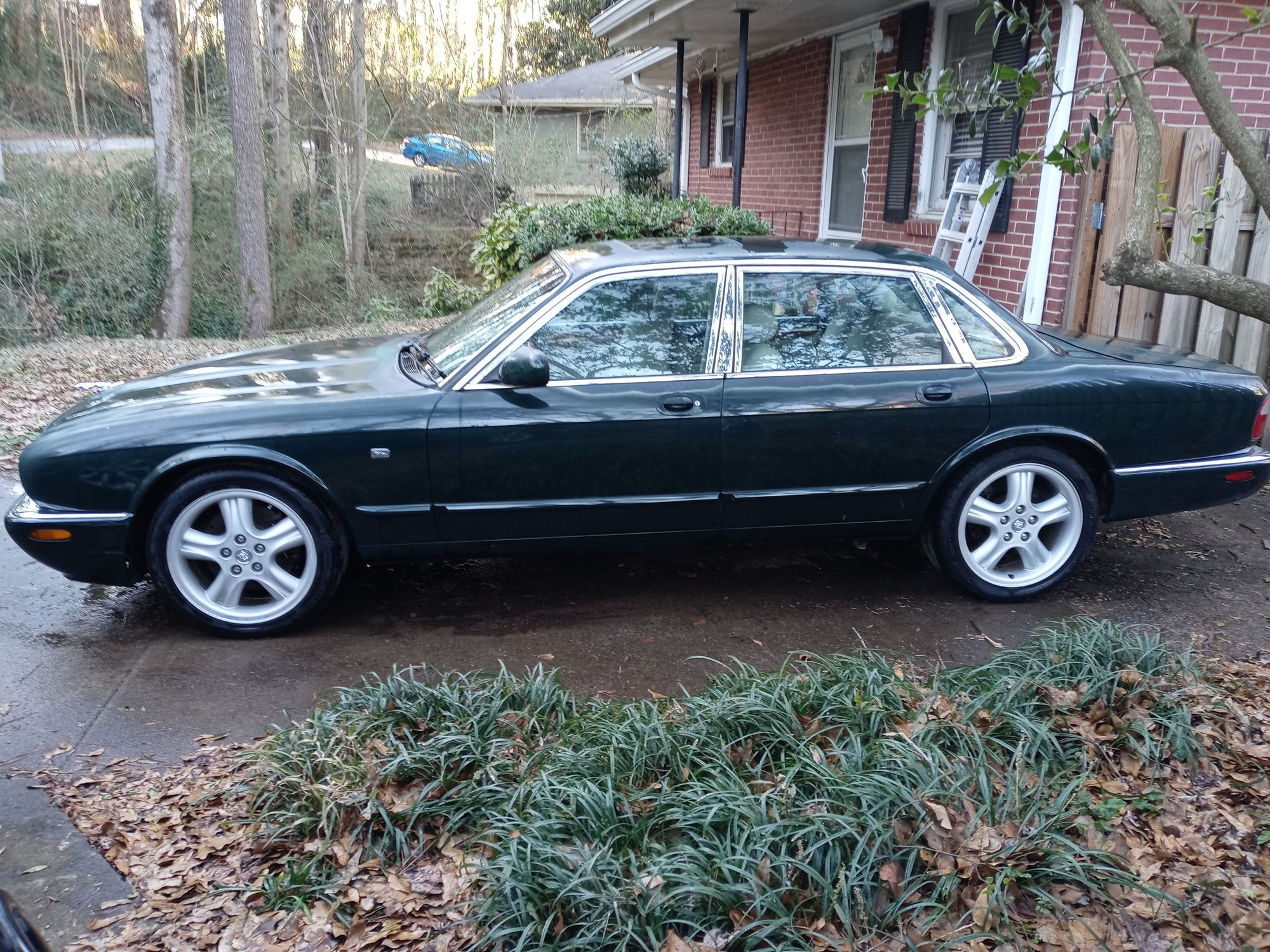 1999 Jaguar XJR - 1999 Jag XJR Full Part Out.  Everything Is Available! - Atlanta, GA 30339, United States