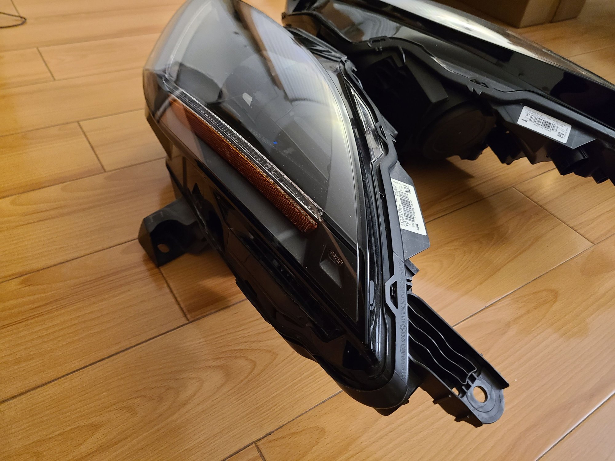 Lights - FS: Jaguar F-Type HID headlights L+R with steering wheel tracking - Used - 2013 to 2017 Jaguar F-Type - Arcadia, CA 91007, United States