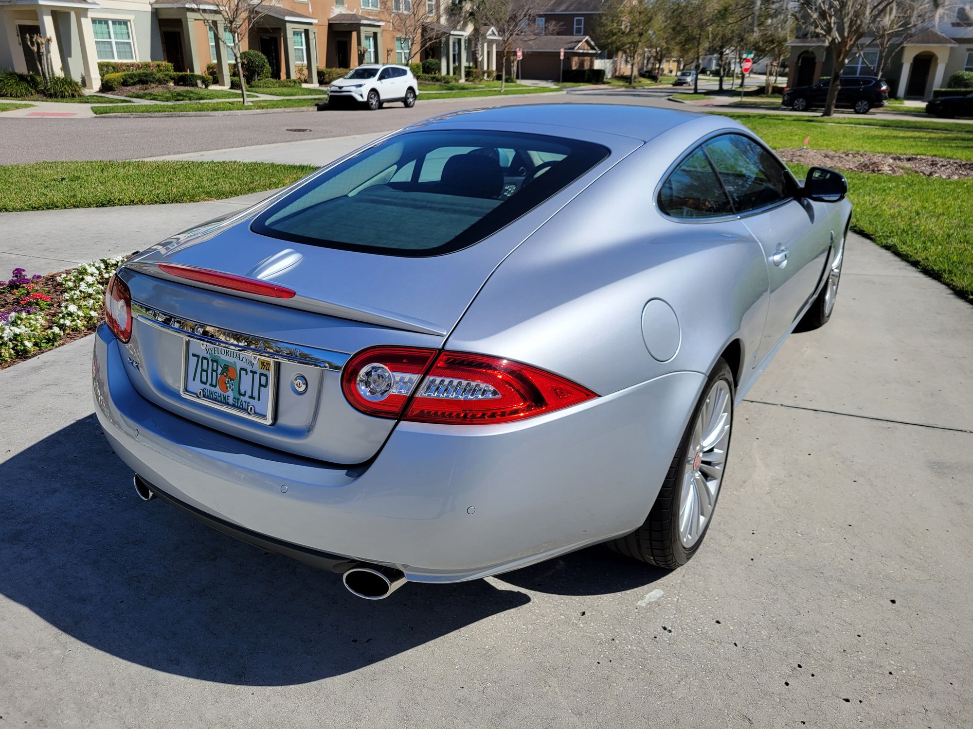 2010 Jaguar XK - 2010 Jaguar XK - Used - VIN SAJWA4FB2ALB36433 - 55,200 Miles - 8 cyl - 2WD - Automatic - Coupe - Silver - Orlando, FL 34786, United States