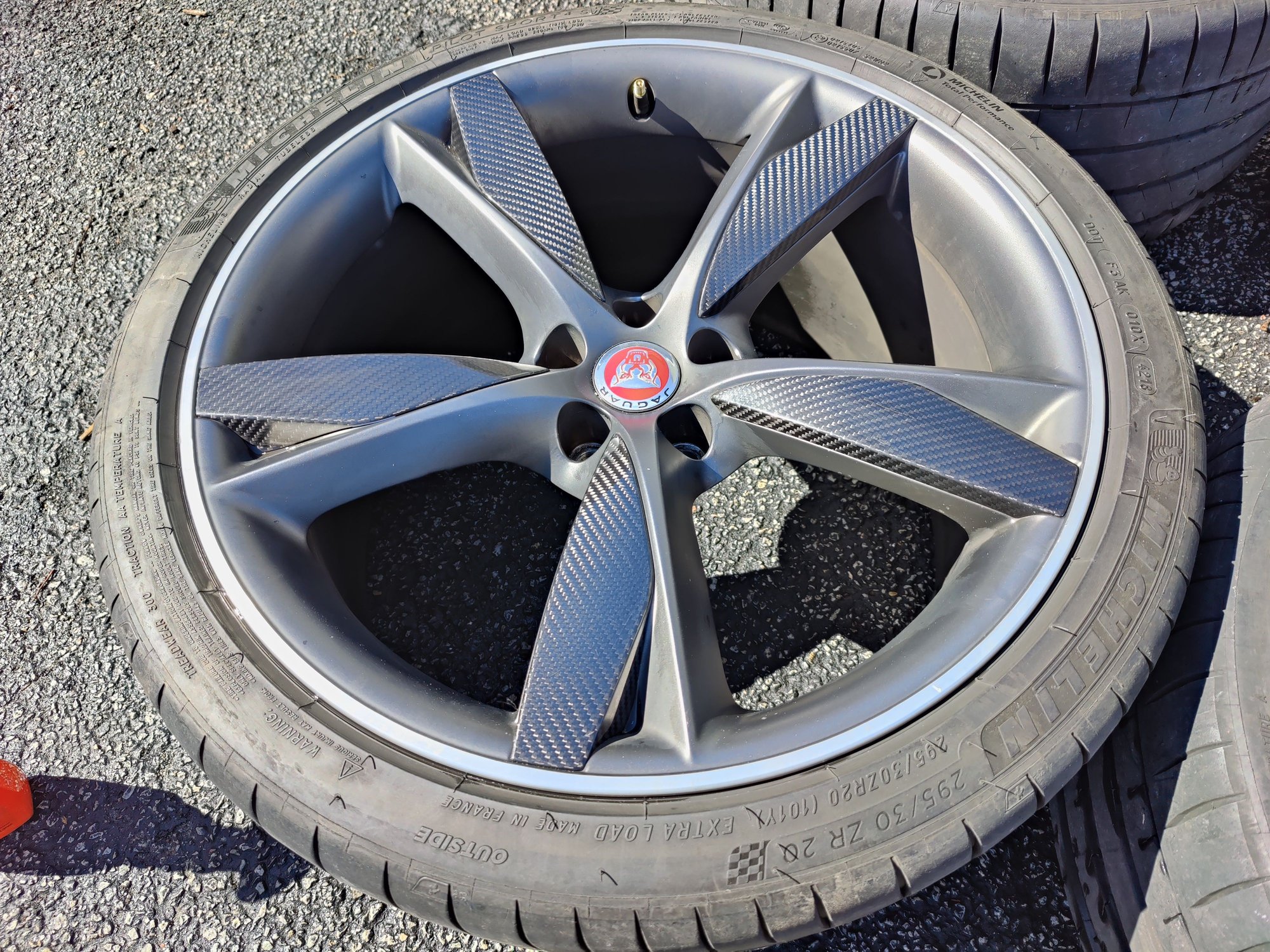 Wheels and Tires/Axles - F-type 20" Carbon Blade wheels and tires - Used - 0  All Models - Rockford, IL 61108, United States