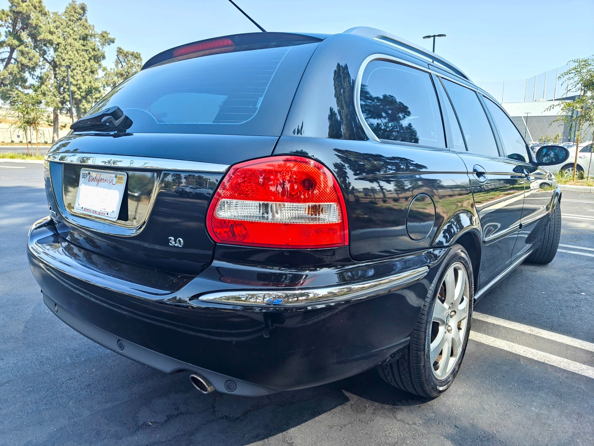 2005 Jaguar X-Type - 2005 X-Type Wagon 3.0 - 54K miles - Used - VIN SAJWA54A75WE62278 - 54,700 Miles - 6 cyl - AWD - Automatic - Wagon - Black - Pasadena, CA 91103, United States