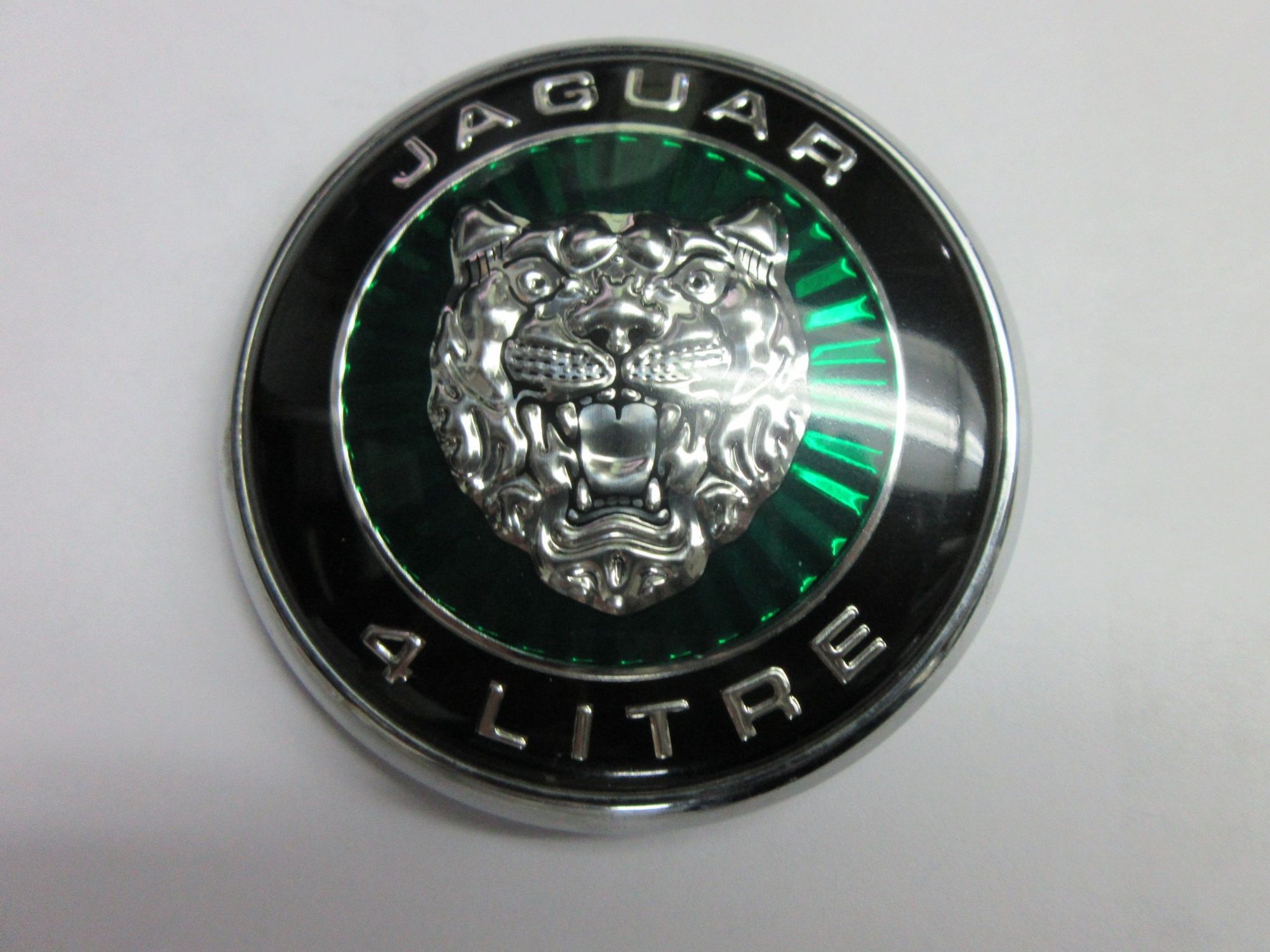 Exterior Body Parts - XK8 hood badge - Green - New - Niagara On The Lake, ON L0S1J0, Canada