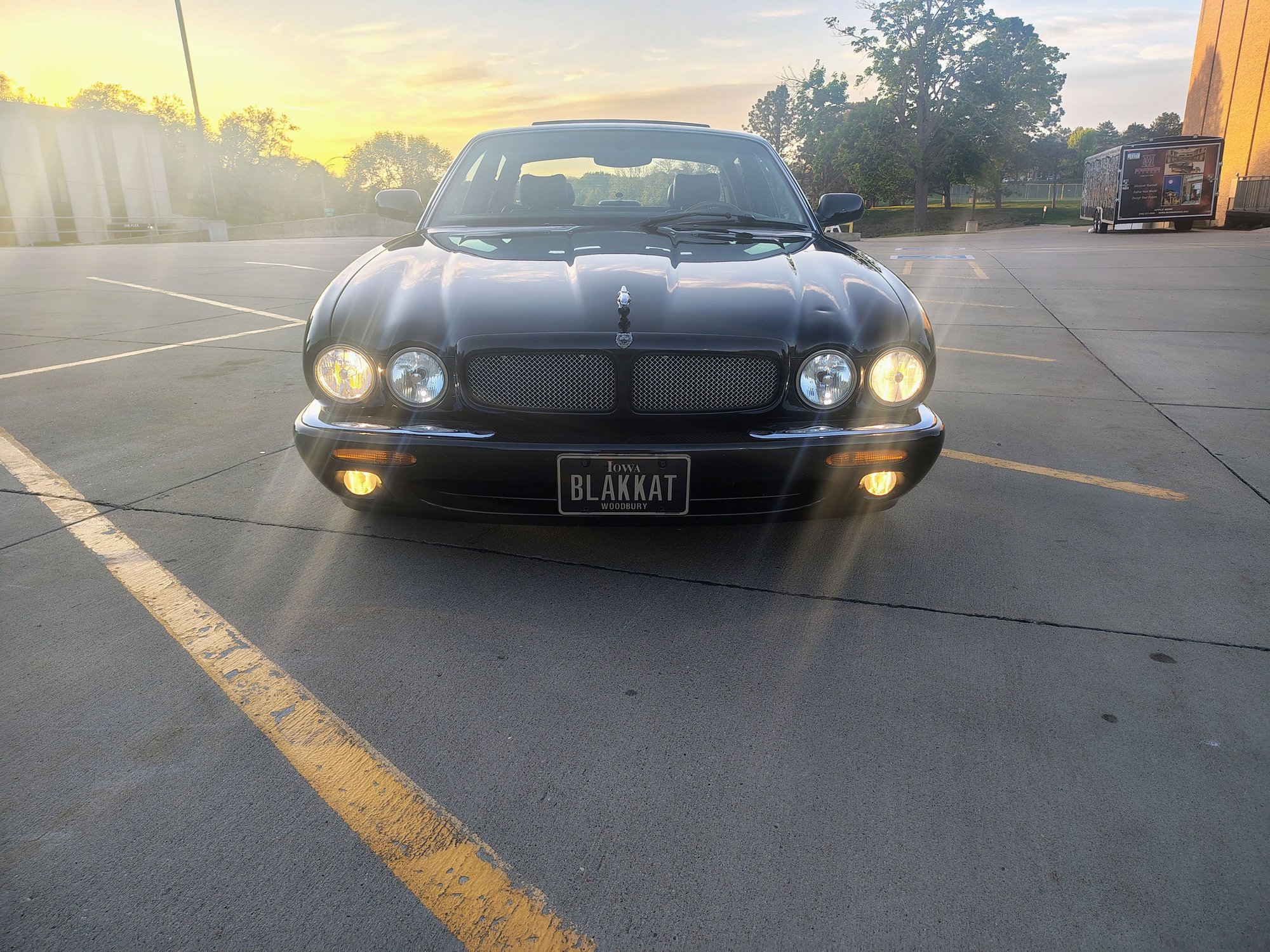 2000 Jaguar XJR - Clean Black on Black XJR - Used - VIN SAJDA15BOYMF16169 - 85,200 Miles - 8 cyl - 2WD - Automatic - Sedan - Black - Sioux City, IA 51106, United States