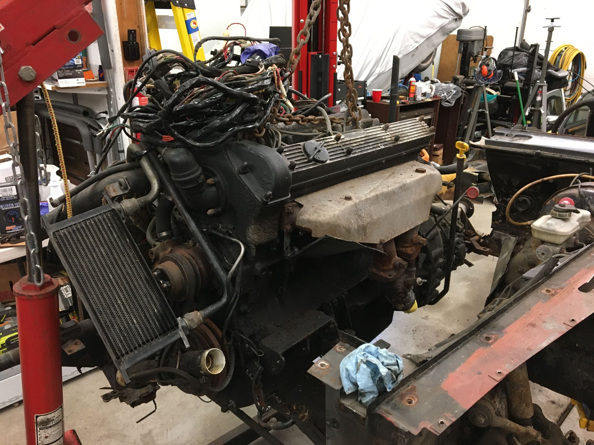 Engine - Complete - 1982 XJ6 4.2 L engine w/Borg Warner transmission includes Bosch ECU and wiring - Used - All Years Jaguar XJ6 - Novi, MI 48375, United States