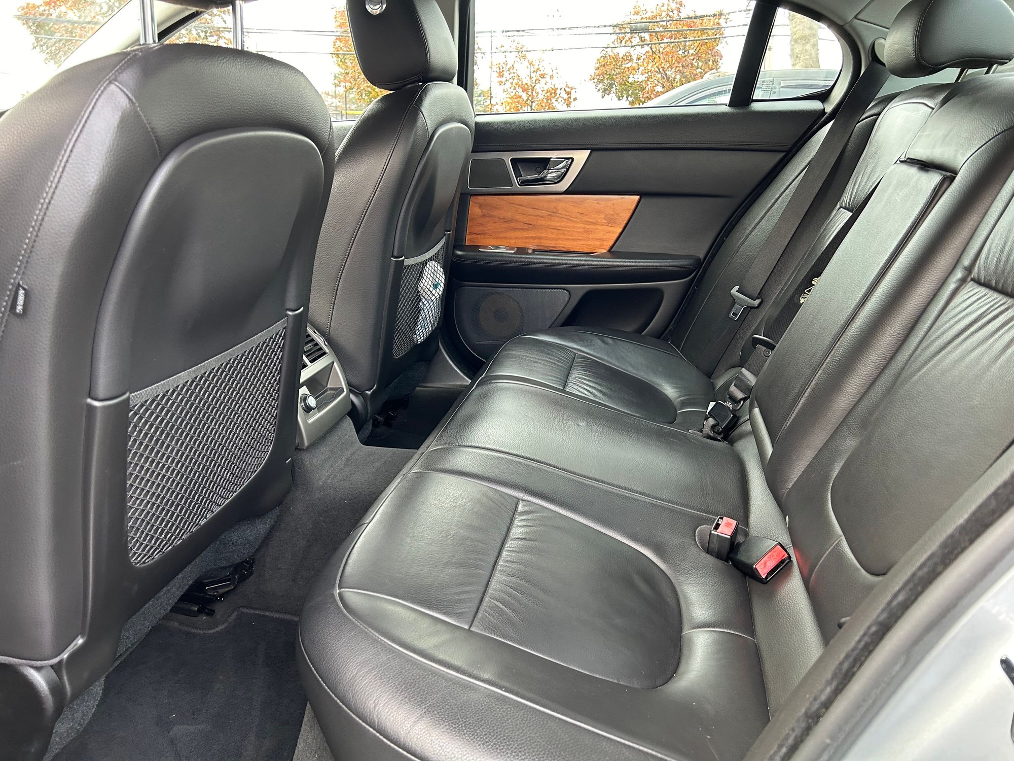 2010 Jaguar XF - Driven 5700 miles per year, Original Owner - Used - VIN SAJWAOFA9AHR68013 - 80,600 Miles - 8 cyl - 2WD - Automatic - Sedan - Silver - Secaucus-Hudson County, NJ 07094, United States