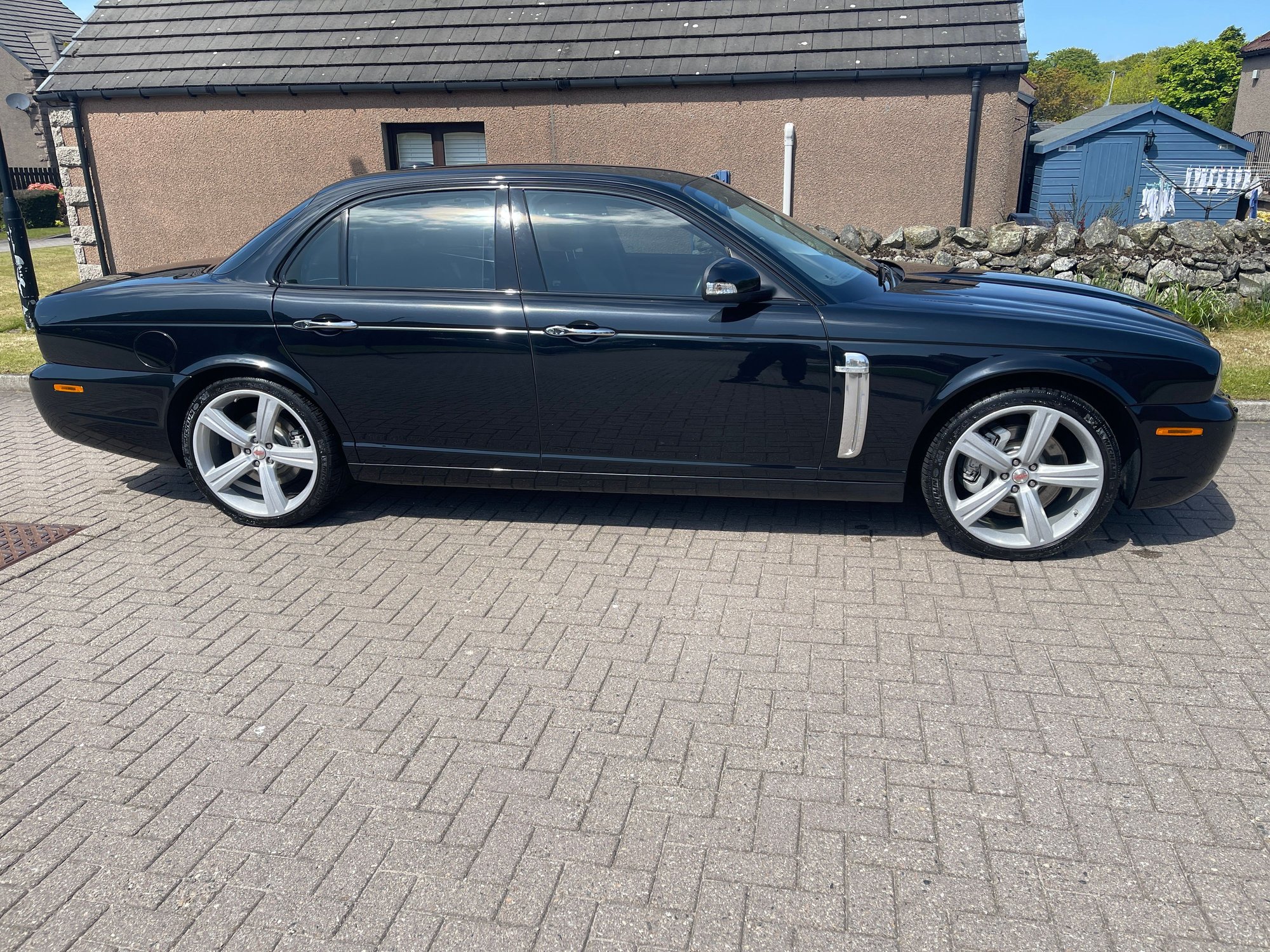 2008 Jaguar XJR - Jaguar XJR 4.2 supercharged x358 - Used - VIN SAJAC73R48TH23346 - 106,740 Miles - 8 cyl - 2WD - Automatic - Sedan - Black - Scotland SCOTLA, United Kingdom