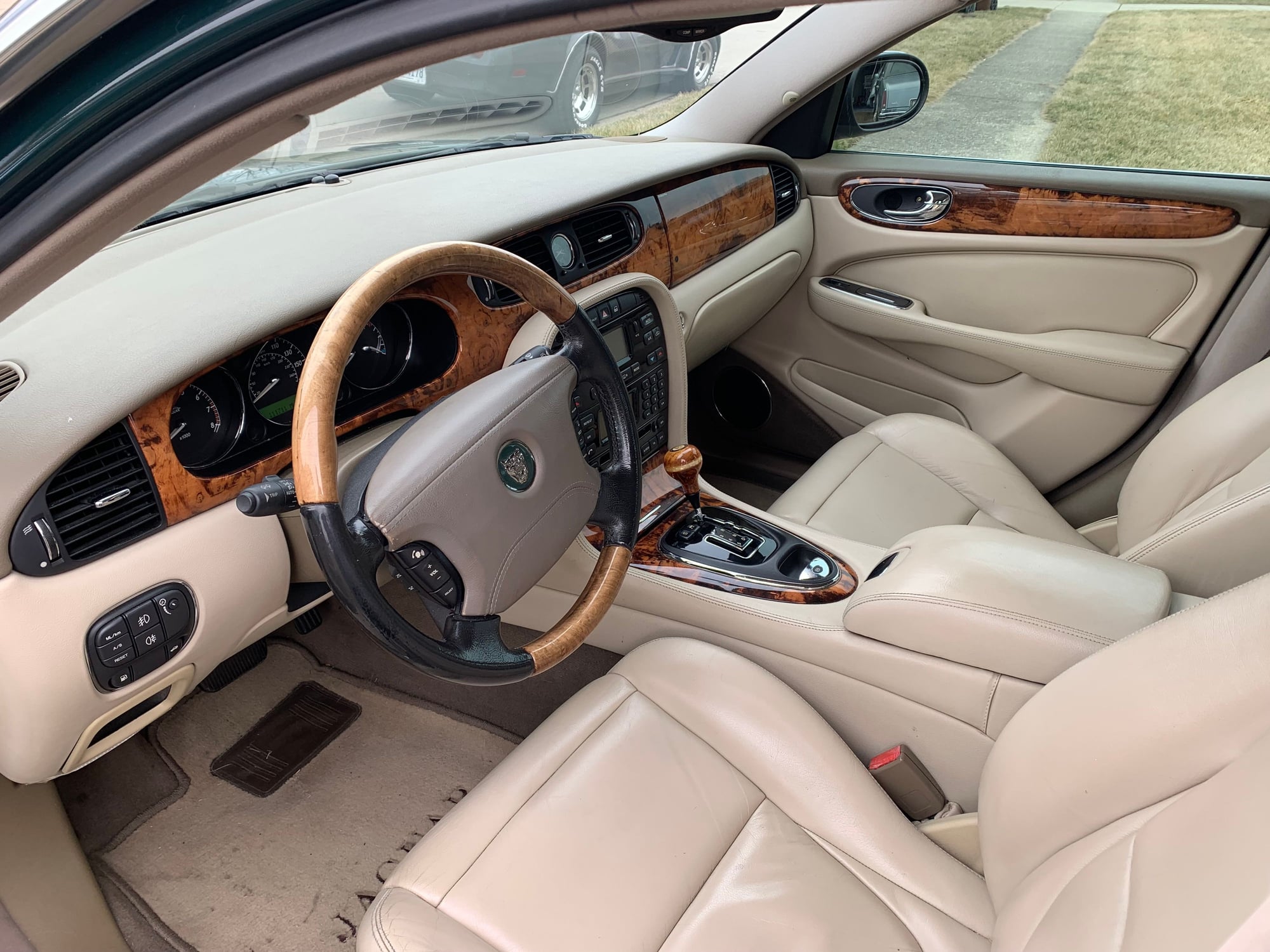 2004 Jaguar XJ8 - 2004 jag xj8 - Used - VIN SAJWA71C44SG27906 - 113,000 Miles - 8 cyl - 2WD - Automatic - Sedan - Other - Dayton, OH 45459, United States