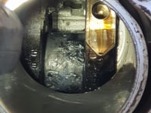 Internal damage in cylinder 1