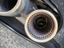 Exhaust valve on the external pipes