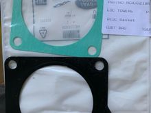 Green gasket ordered- black was in place and re-used 