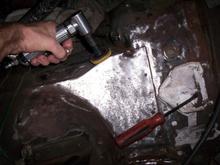 Getting rid of rust with a roloc abrasive bristle pad