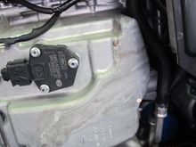 FoMoCo sump casting. Is this a Ford or Jag engine ?  You can see orange trace from coolant leak, been there well before last service I bet.